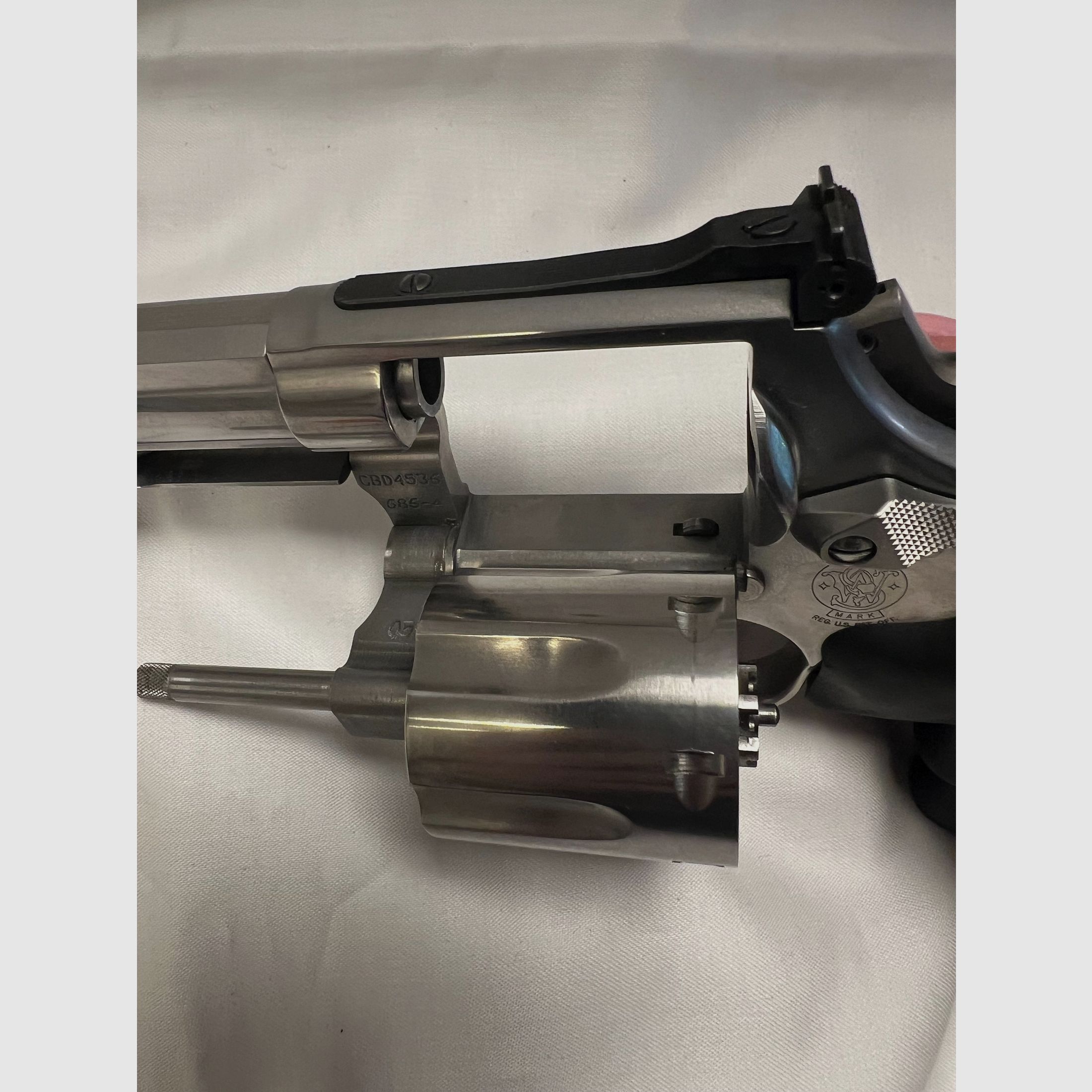 Smith & Wesson 686-4 .357 Magnum 6" – rewolwer kat. B – broń dziedziczona sprzedaż prywatna Vorarlberg, zdjęcie 7 z 8