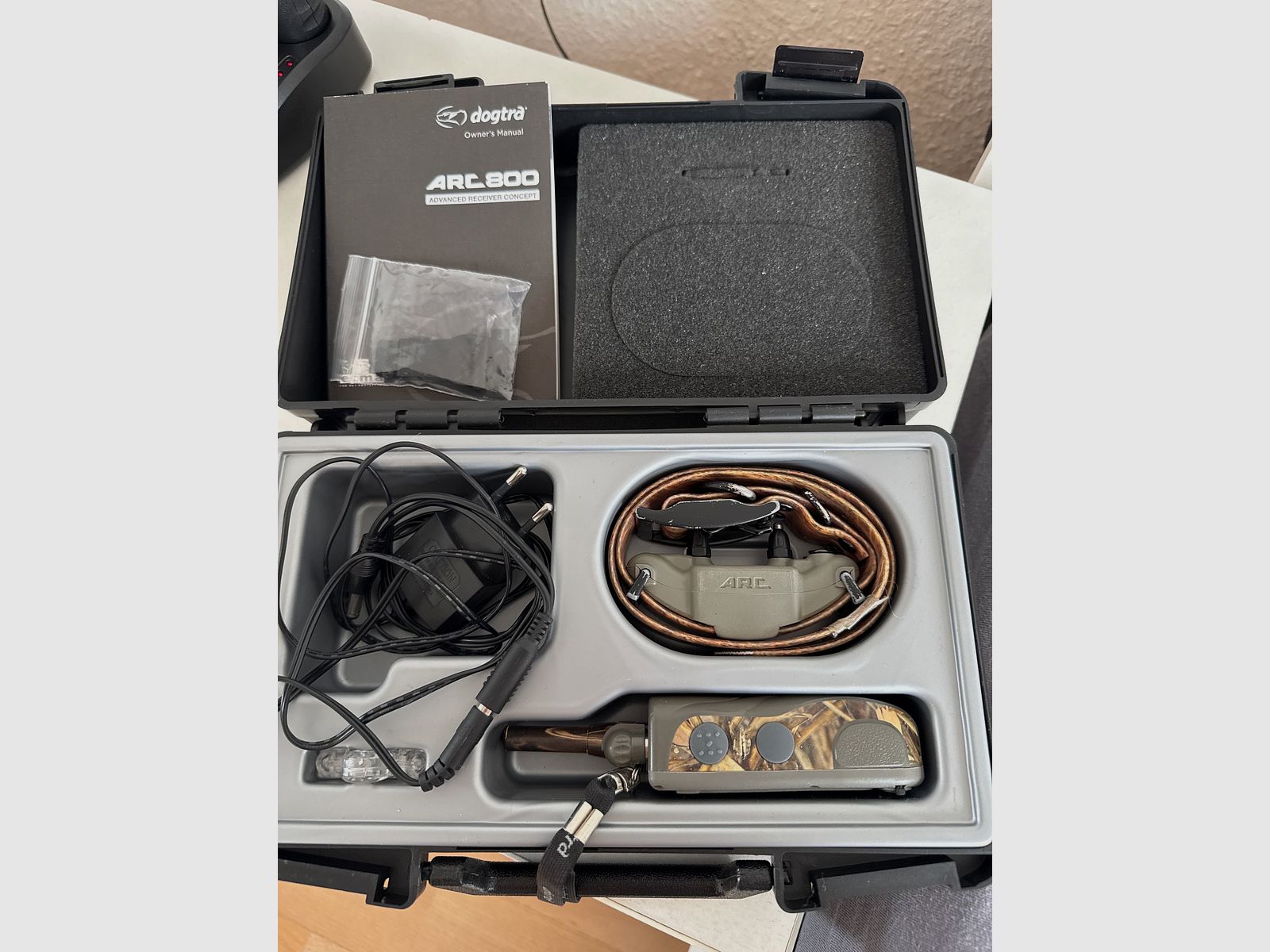 Dogtra ARC 800 Ferntrainer – defecto (batería) – 100 € negociable