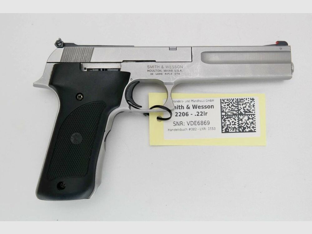 Smith & Wesson 2206	 .22lr