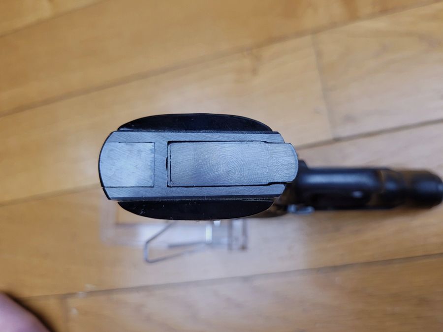 Zeer mooie Pistol « MAB C » – Kaliber 7,65 mm Browning – Wapenfabriek Bayonne – Twee magazijnen – In nieuwstaat!, afbeelding 7 van 8