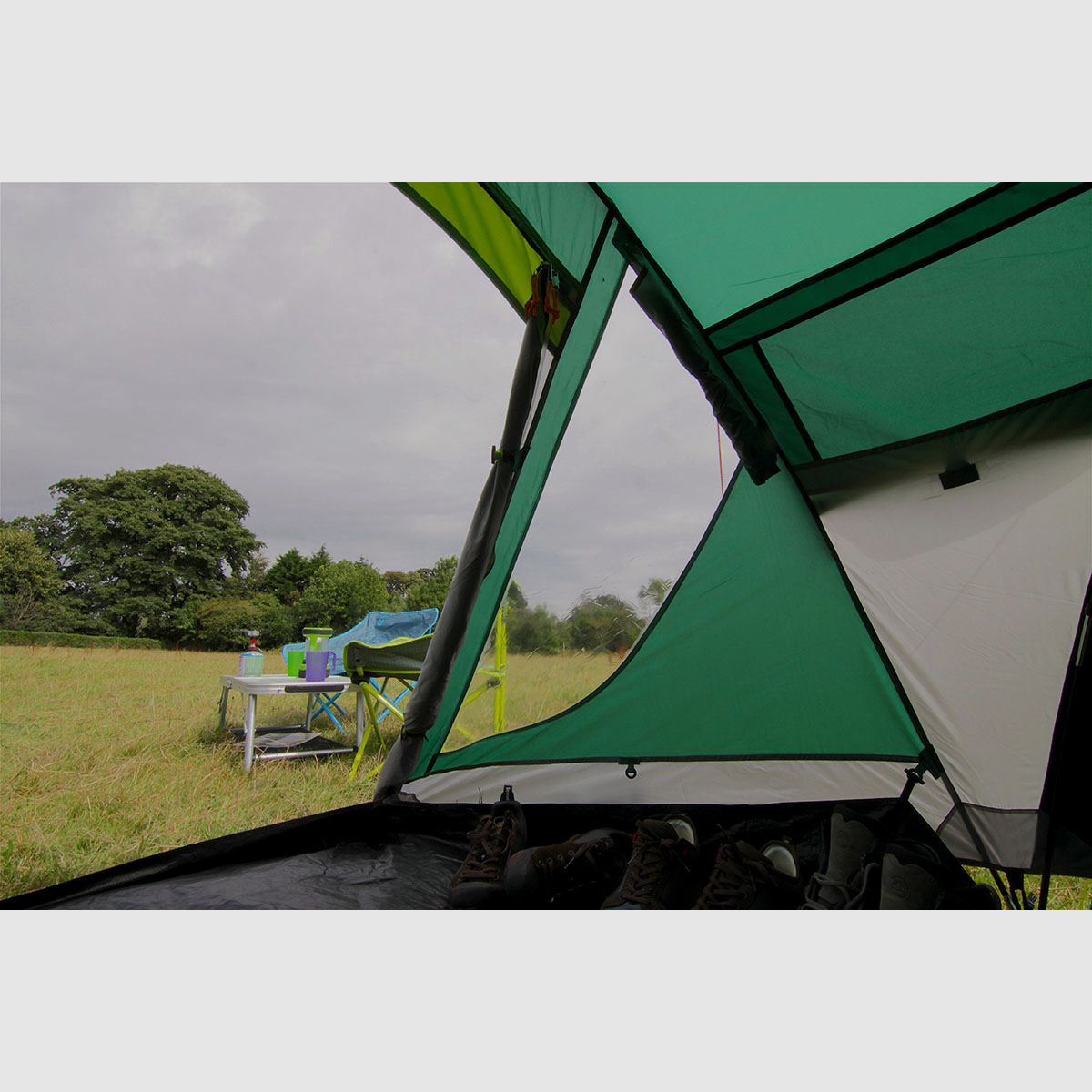 Coleman Kobuk BlackOut Plus 4