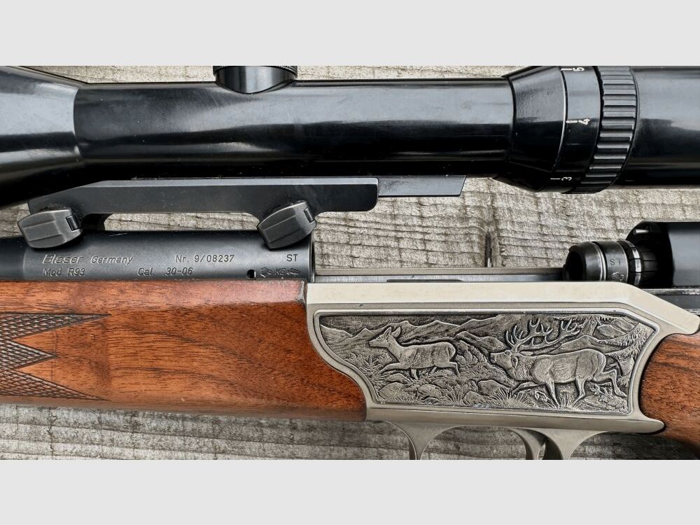 Blaser R-93-Luxus mit Schmidt u. Bender 3-12 x 42 .30-06Spring