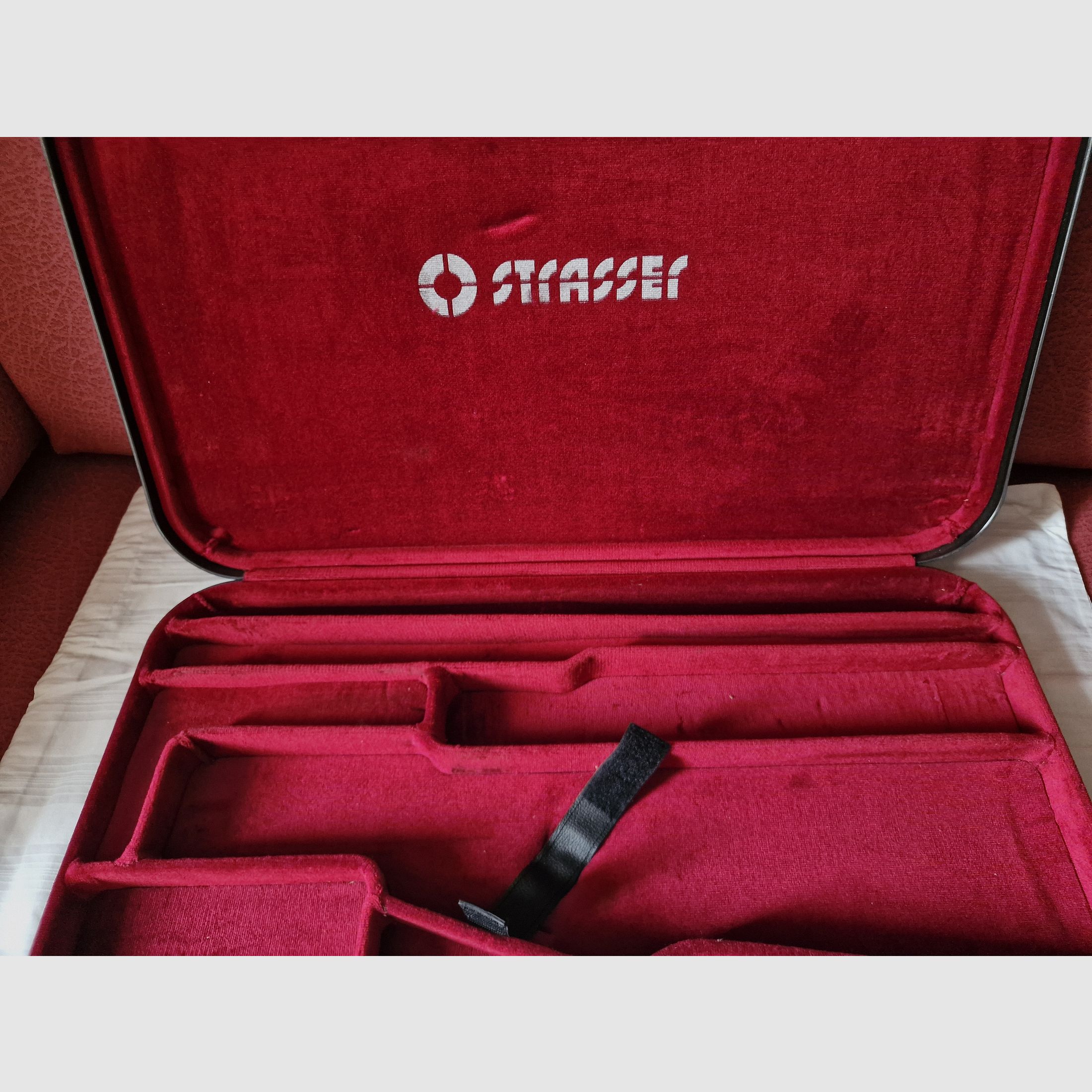 STRASSER RS05 RS14 gun case compact