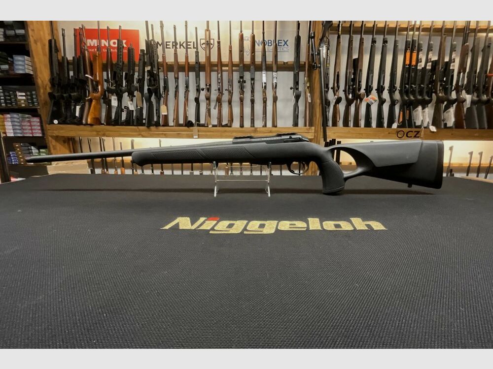 Sabatti Rover Thumbhole .30-06Spring