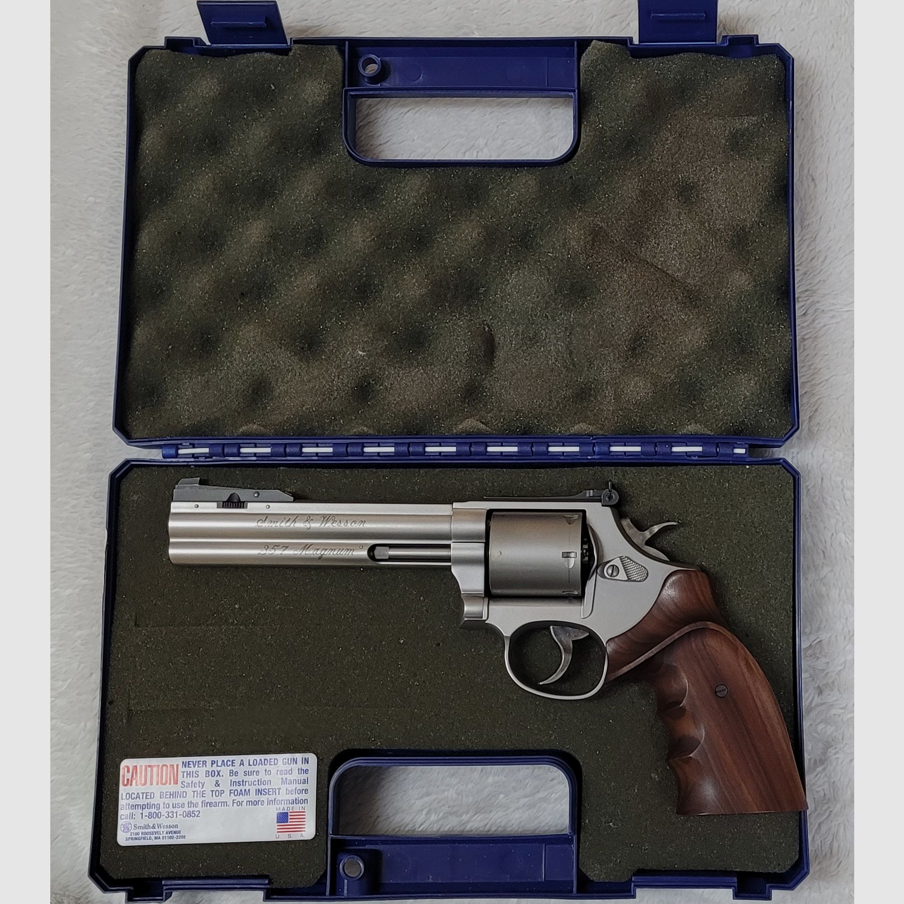 S&W Revolver cal. .357 Magnum