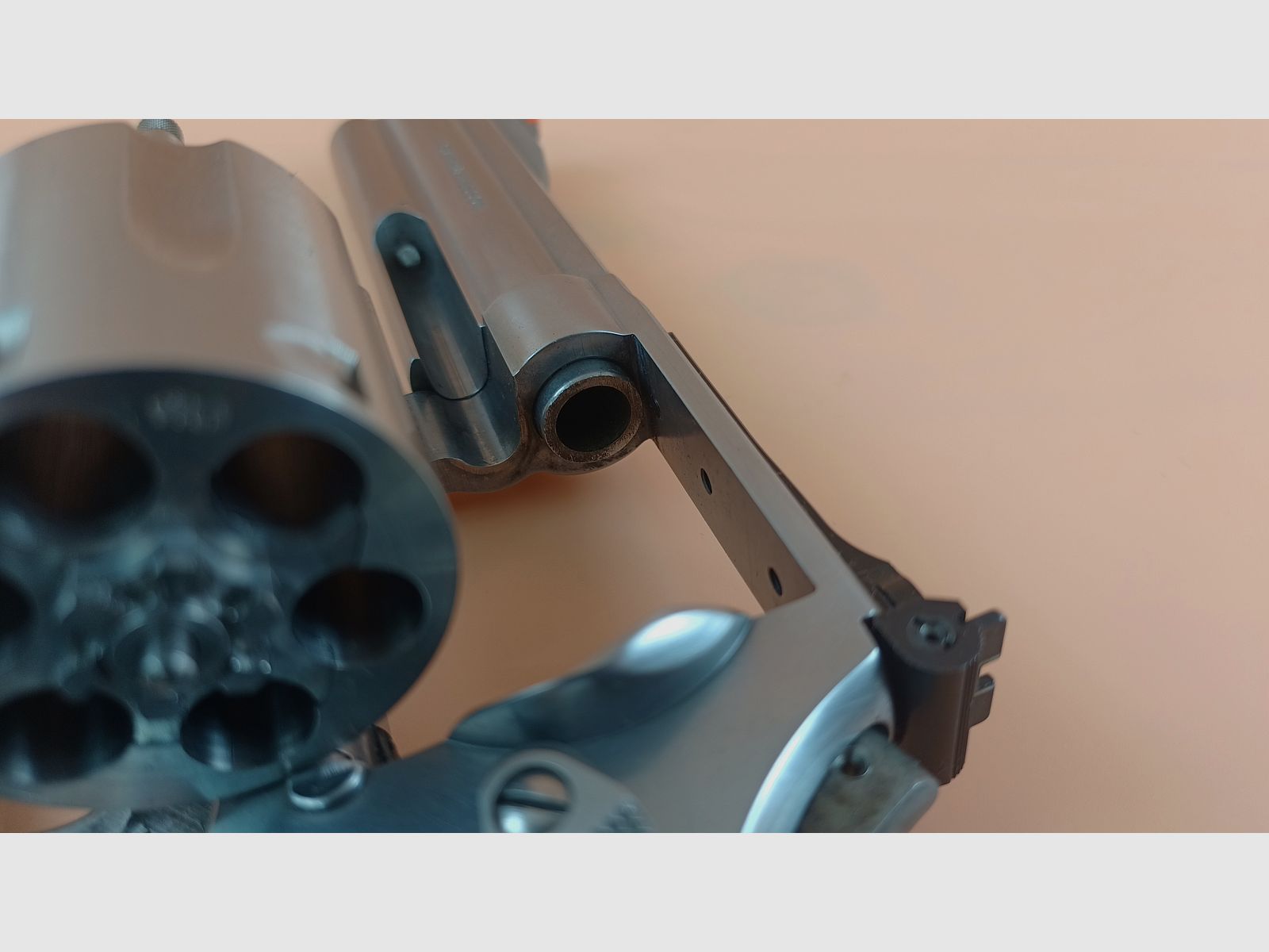 Smith & Wesson Mod. 686-4, S&W 686-4, Cal. .357 Magnum *inoxidable*, imagen 7 de 9