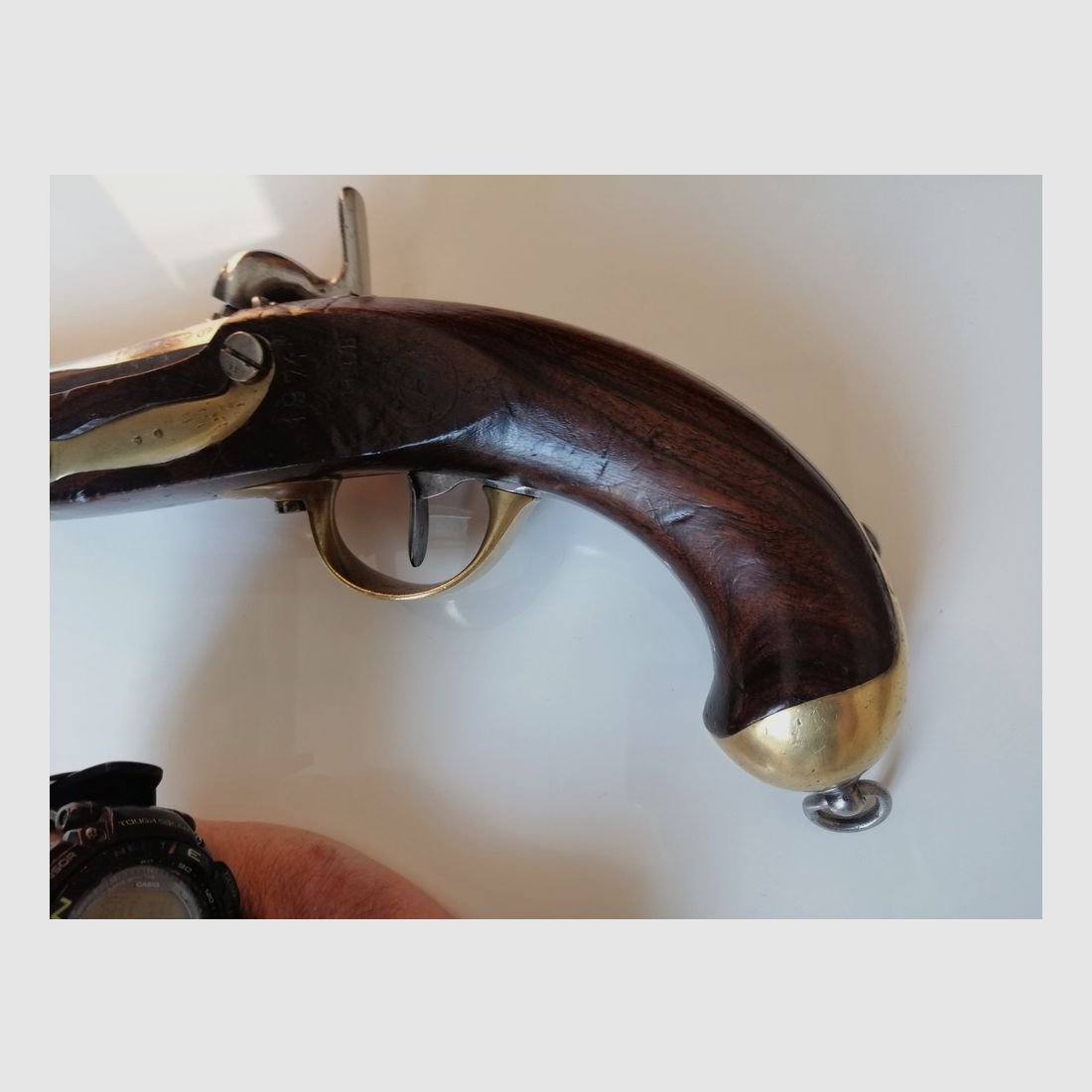 Bardzo piękny francuski pistolet Model 1822 T-BIS nowy z numerem – Doskonały stan, zdjęcie 16 z 22