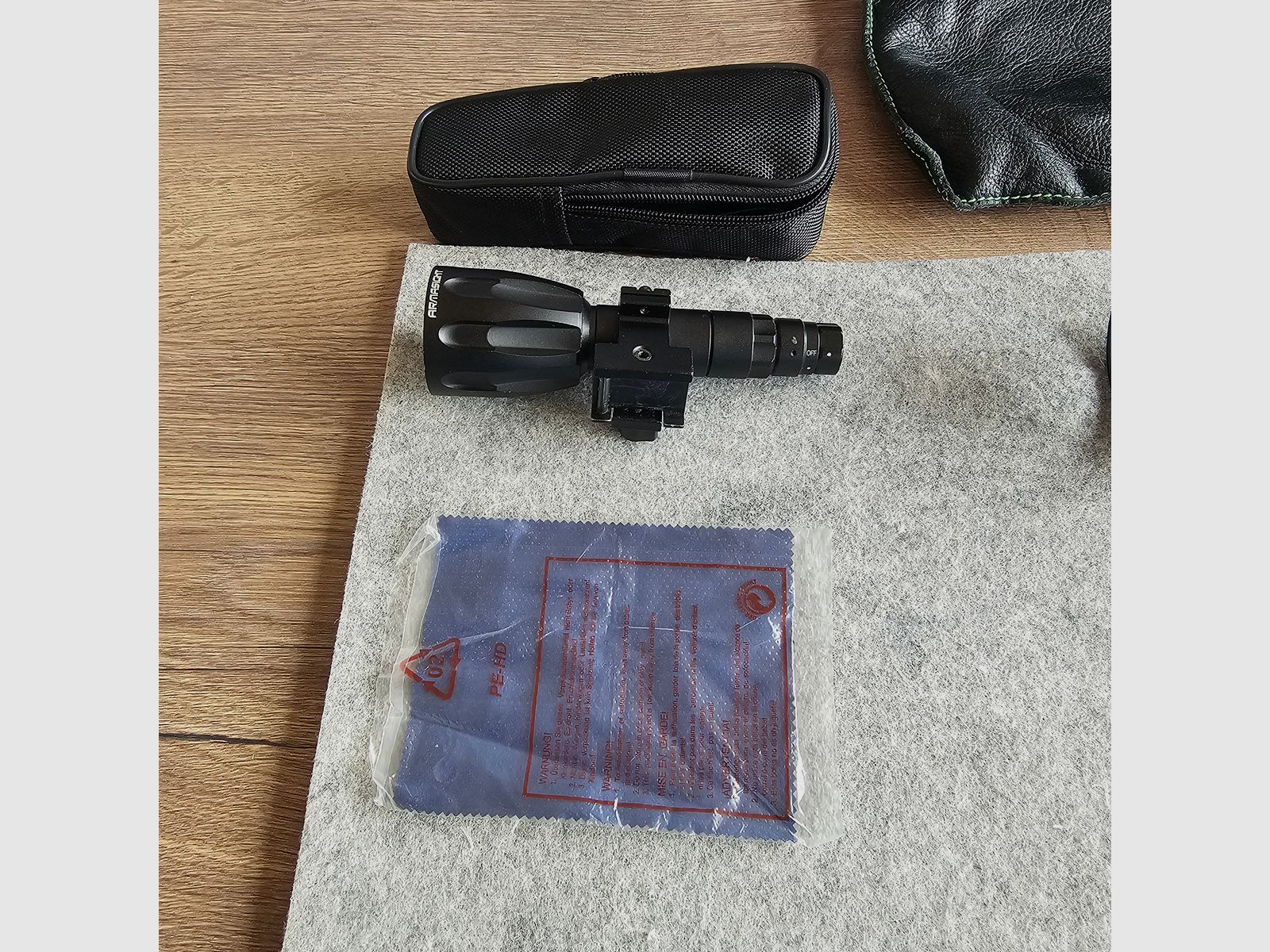 Jahnke DJ-8 NSV Kompakt1x56 mit Premium Photonis Onyx Bildröhre in der höchsten Leistungsklasse III. Weißes Bild der Premiumklasse. Erste Sortierung