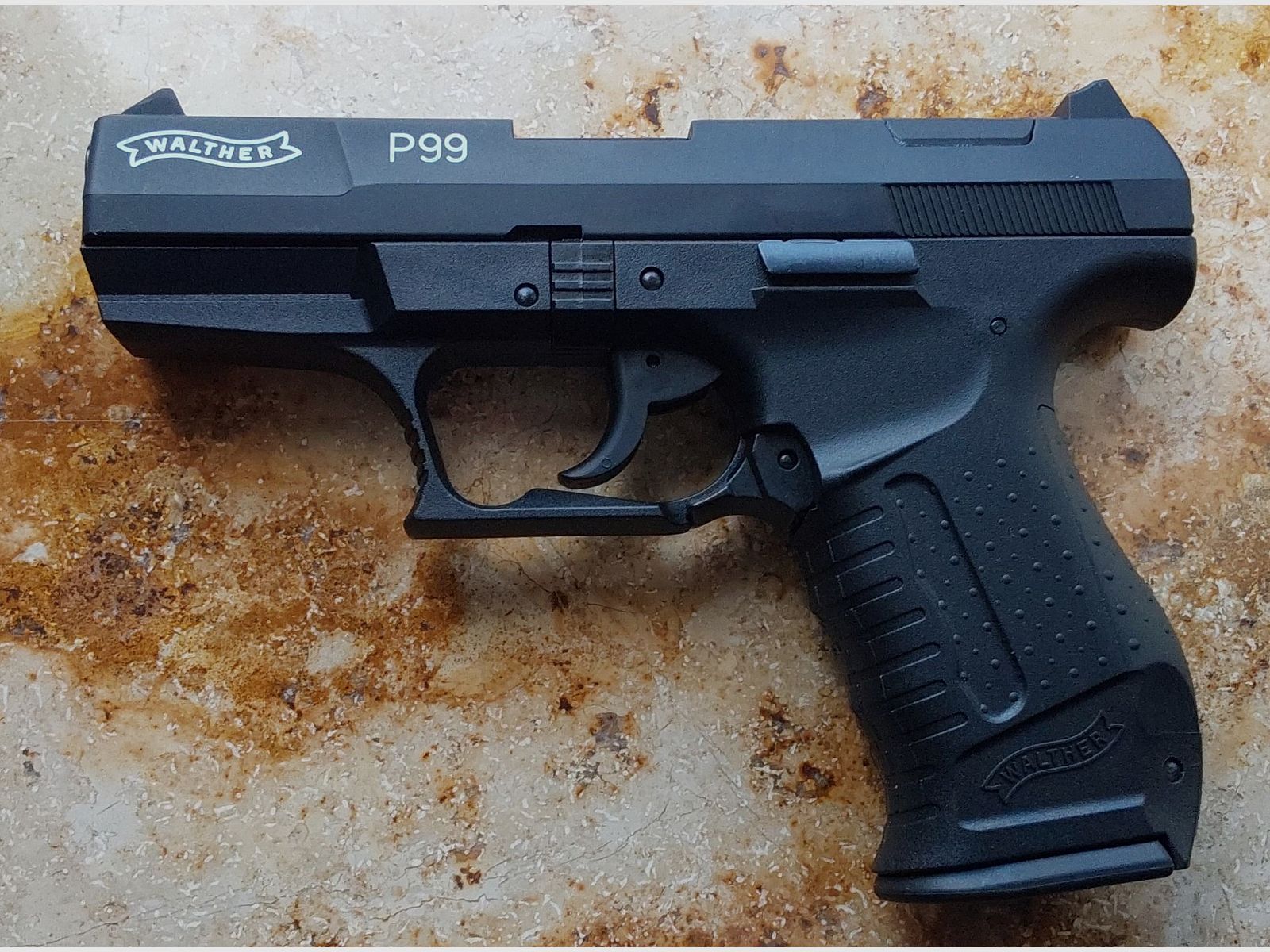 WALTHER P99