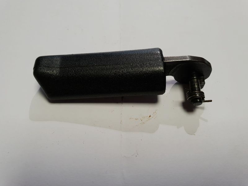 LEVIER D’ARMEMENT HK 940, image 1 sur 2