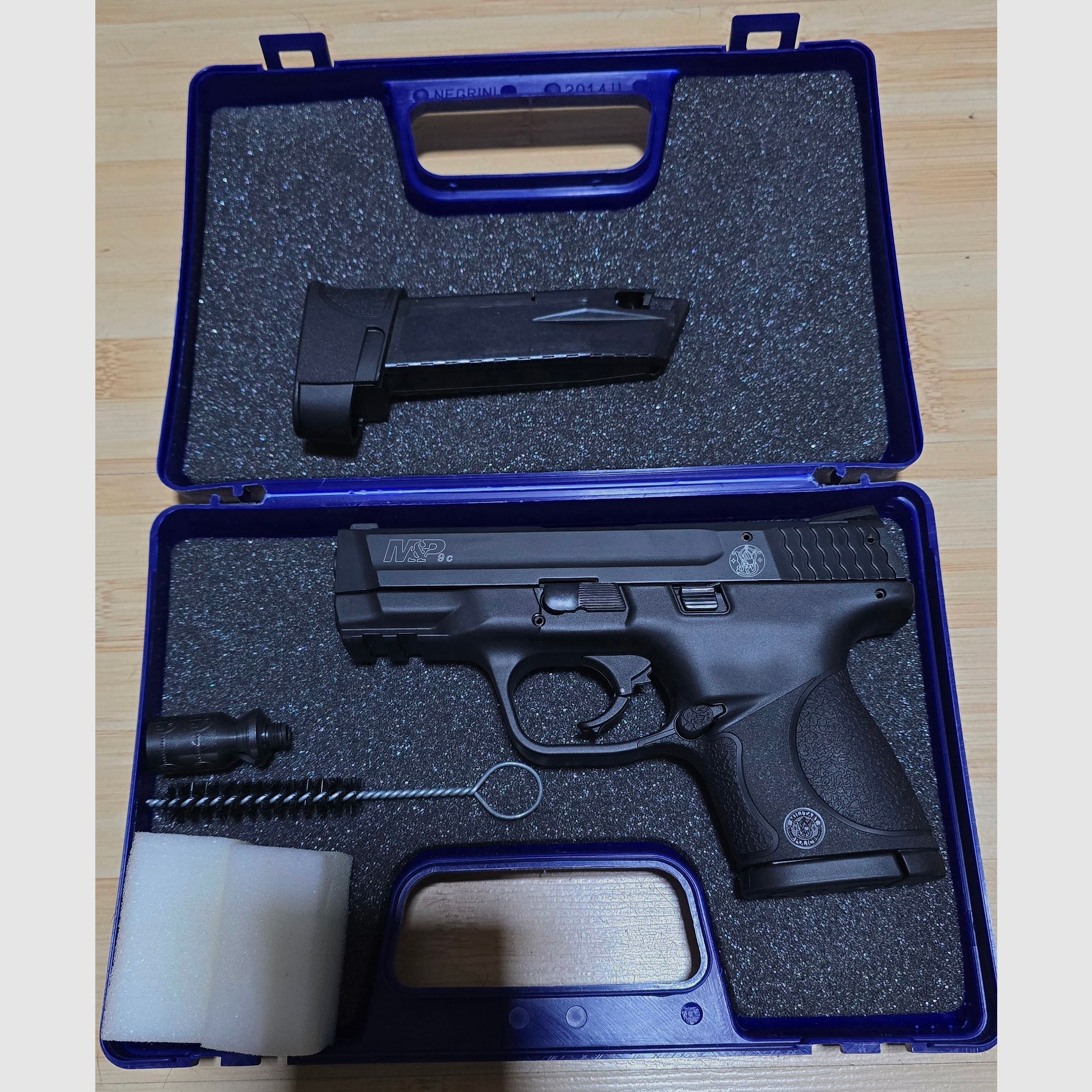 Smith&Wesson MP9c  Schreckschuss  9mm PAK 2 Magazine 