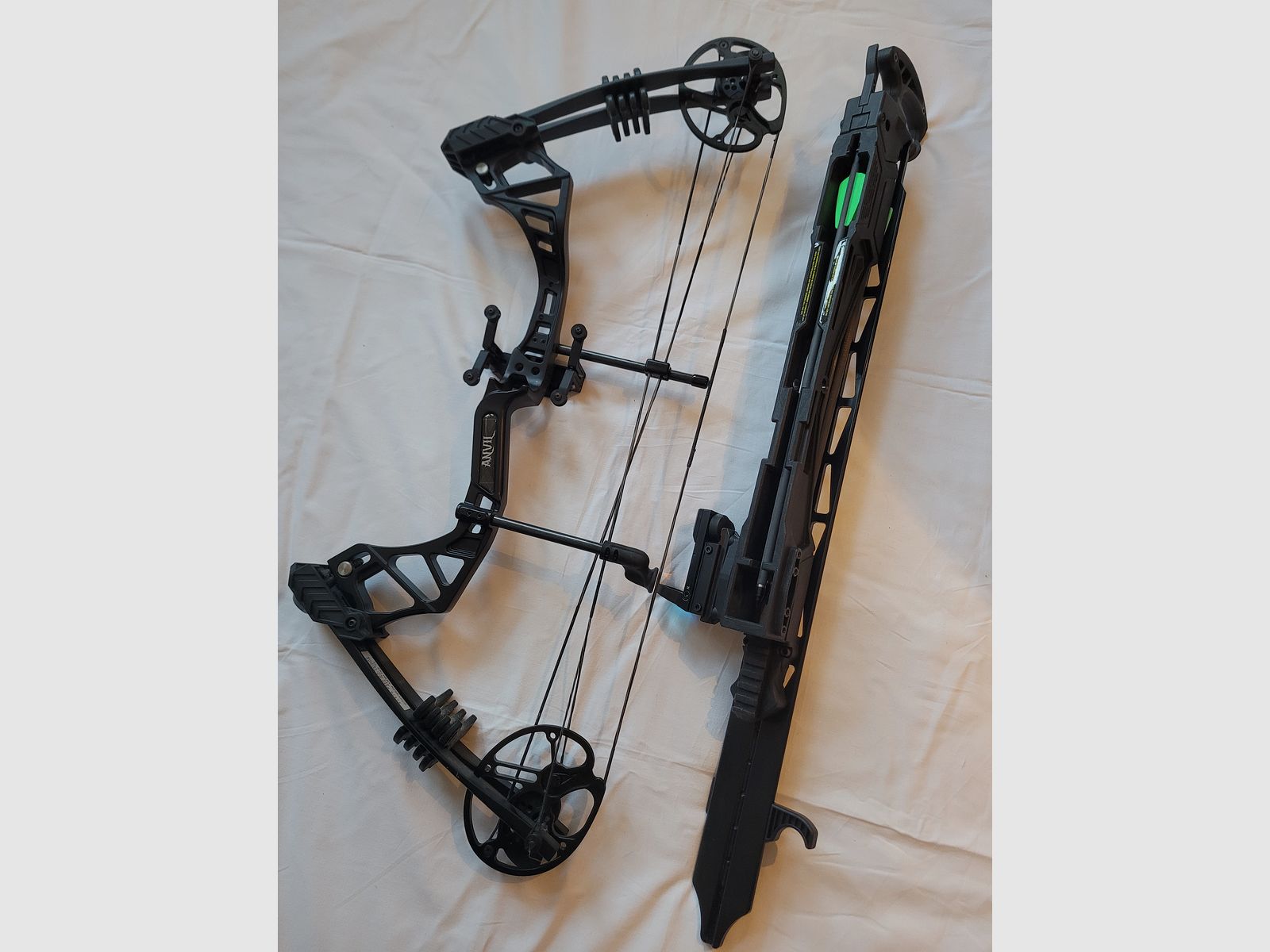 EK Archery magazyn łukowy "Whipshot", nieużywany, z akcesoriami