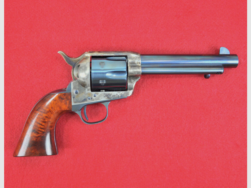 Hege Uberti	 Mod. 1873 Cattleman .45 LC