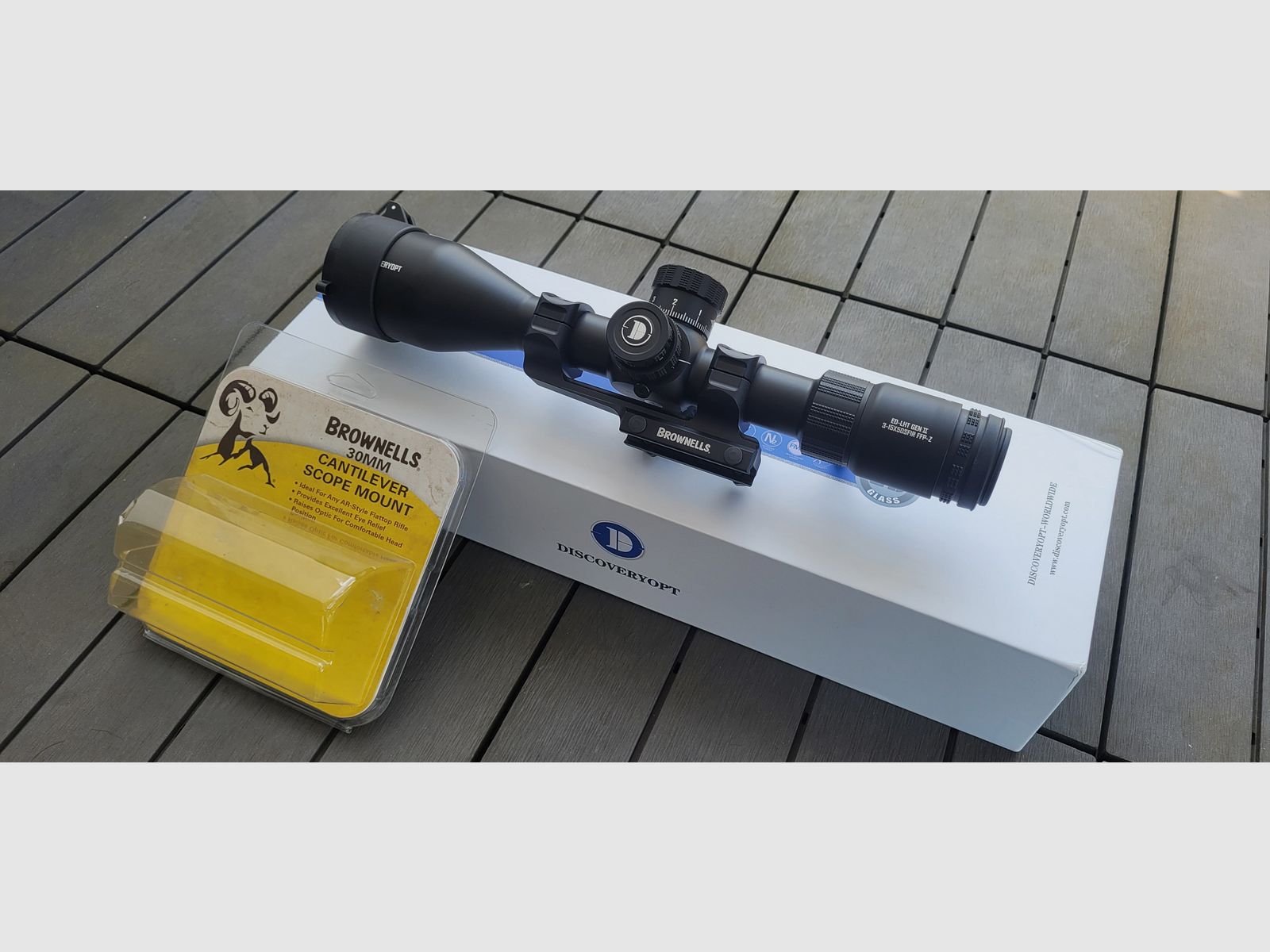 Discovery Optics ED LHT Gen2 3-15X50 FFP mrad