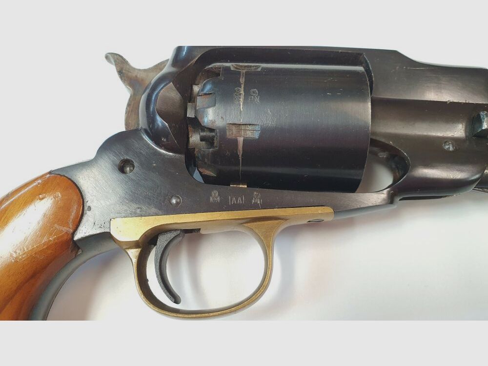 Hege Uberti Perkussierevolver Hege Uberti 1585 Nieuwe leger - .44 Zwartpoeder