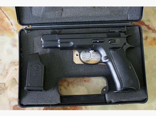 Brünner (Česká Zbrojovka) CZ75,verst.Visierung