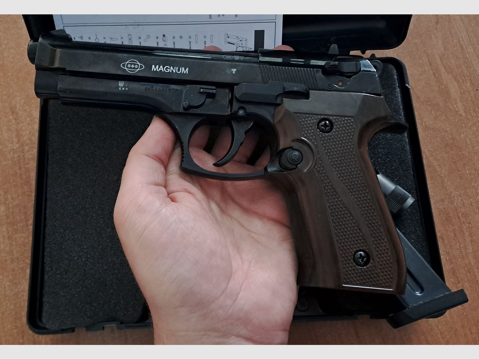 Ekol Firat Magnum PTB 973 en calibre 9mm Bang avec accessoires !