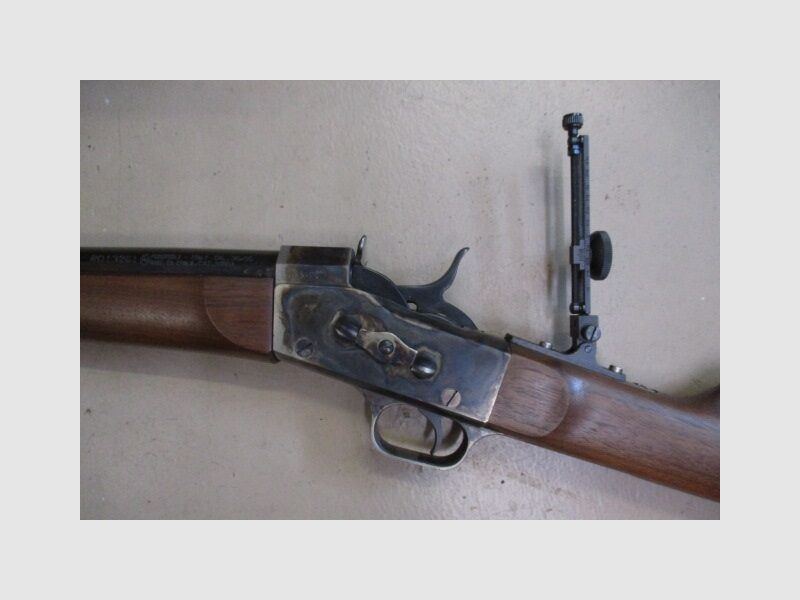 Single-shot rifle Pedersoli Rolling Block with long-range sight RB