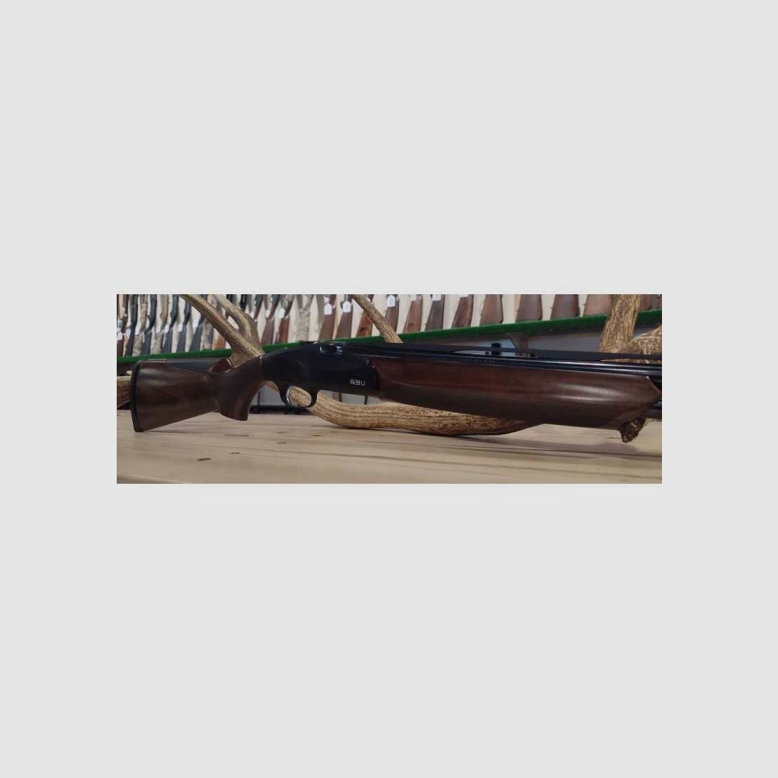 Benelli 828U Schwarz C.12/76, Bild 4 von 7