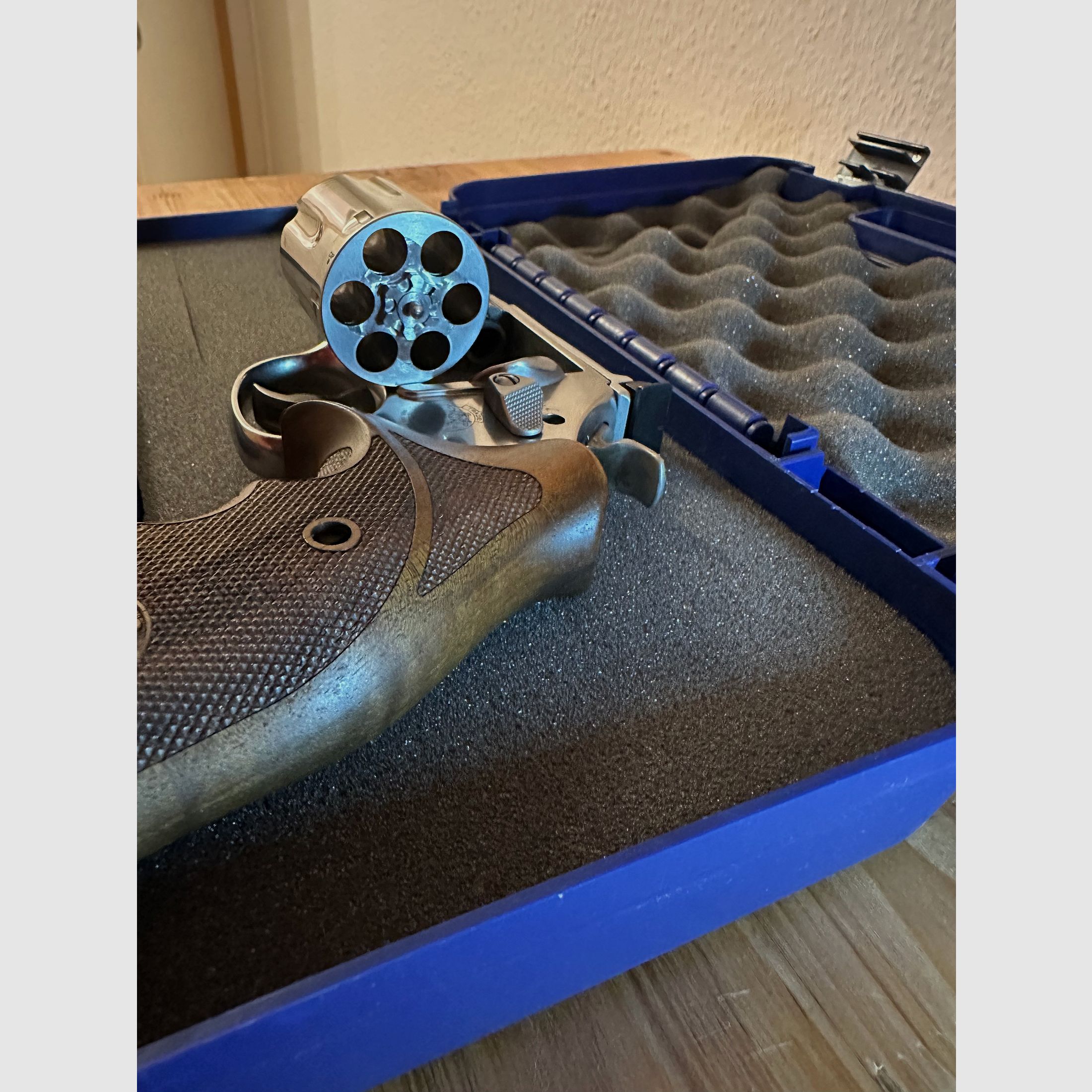 S&W 686 Deluxe Match Master .357 Mag – 6 Zoll – Wie neu (Kauf 04/2024)