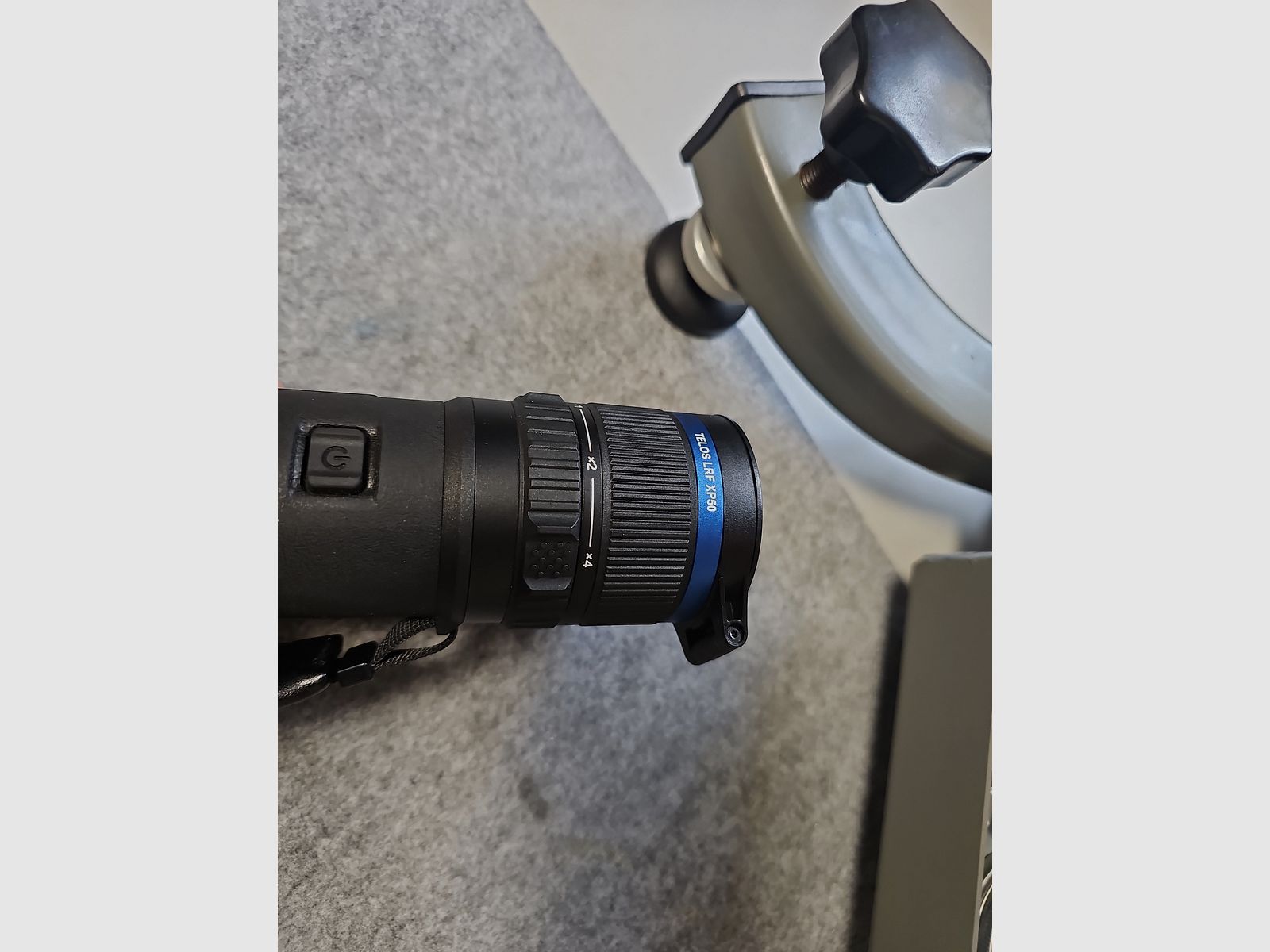 Pulsar TELOS LRF XP50 con 2 baterías como nuevo