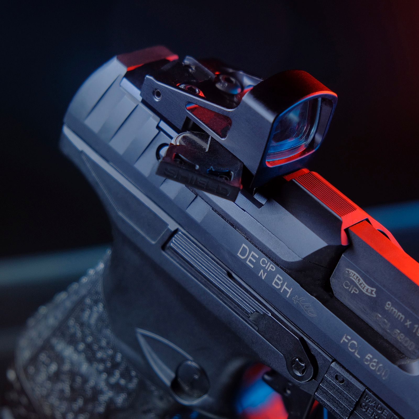 SHIELD Reflex Mini Sight D (RMSd) Rotpunktvisier – 8 MOA – Mattschwarz, Bild 5 von 6
