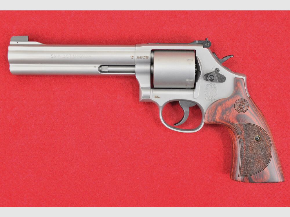 Smith & Wesson 686 Internacional 6" .357 Mag.