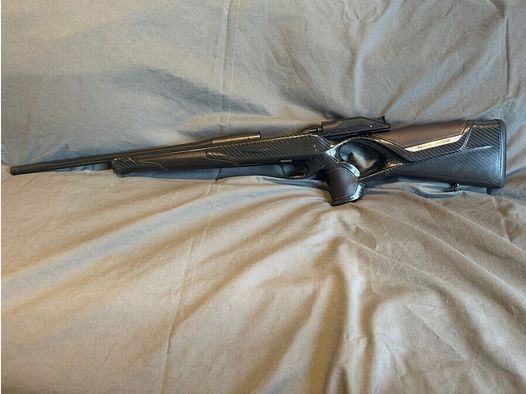 Blaser R8 Professional CARBON Success mit Leder 8x57IS