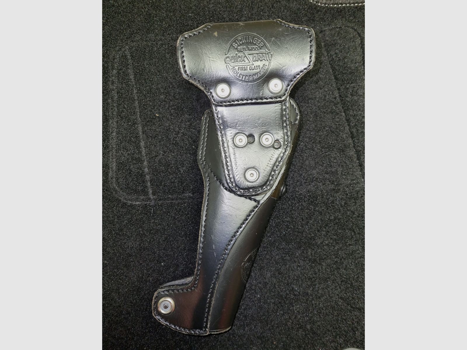 Sickinger Front Break  Holster für S&W 686 .357 Magnum Revolver mit 6“ Lauf / L Frame