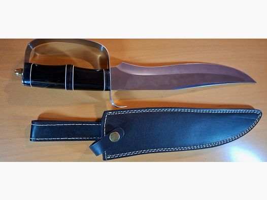 Sprzedam z kolekcji szable-machety.