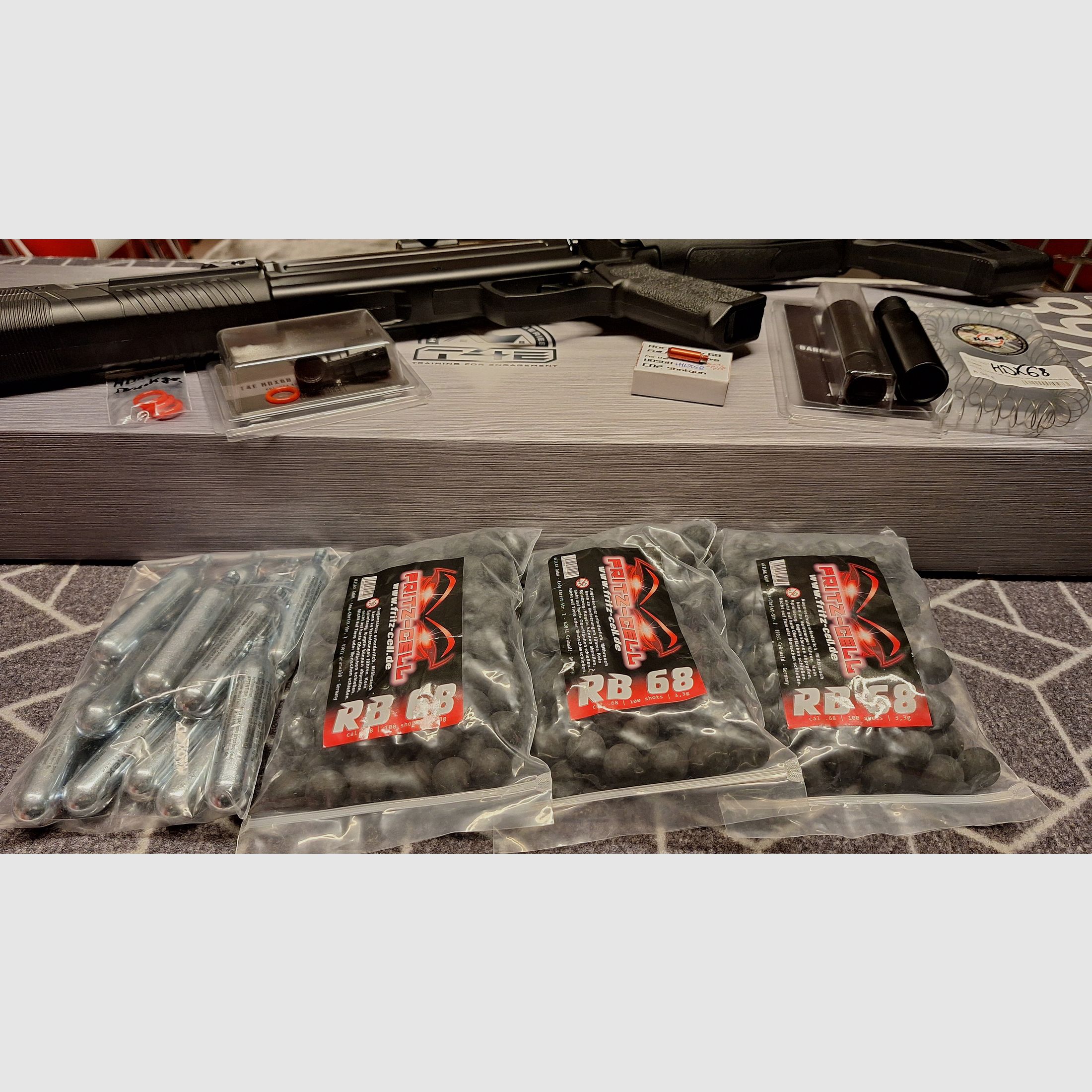 T4E HDX 68 CO2-RAM Schrotflinte .68 mit Zubehör, Munition+CO2-NEU!