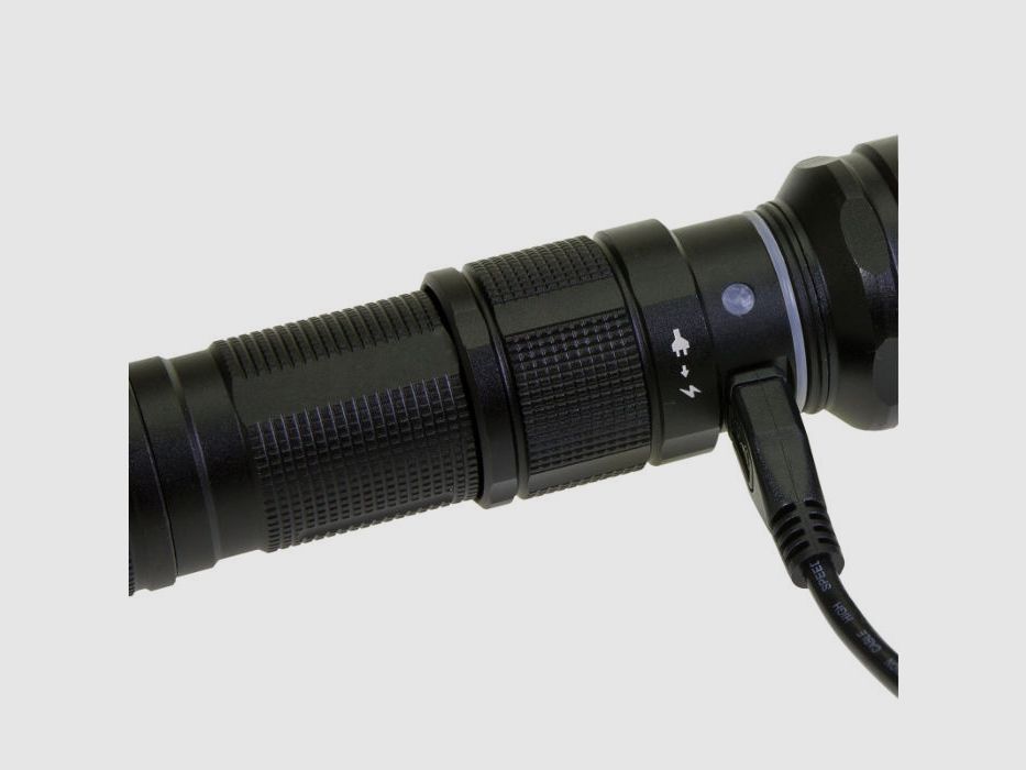 Dörr PS-16737 Premium Steel Zoom Taschenlampe 600 Lumen
