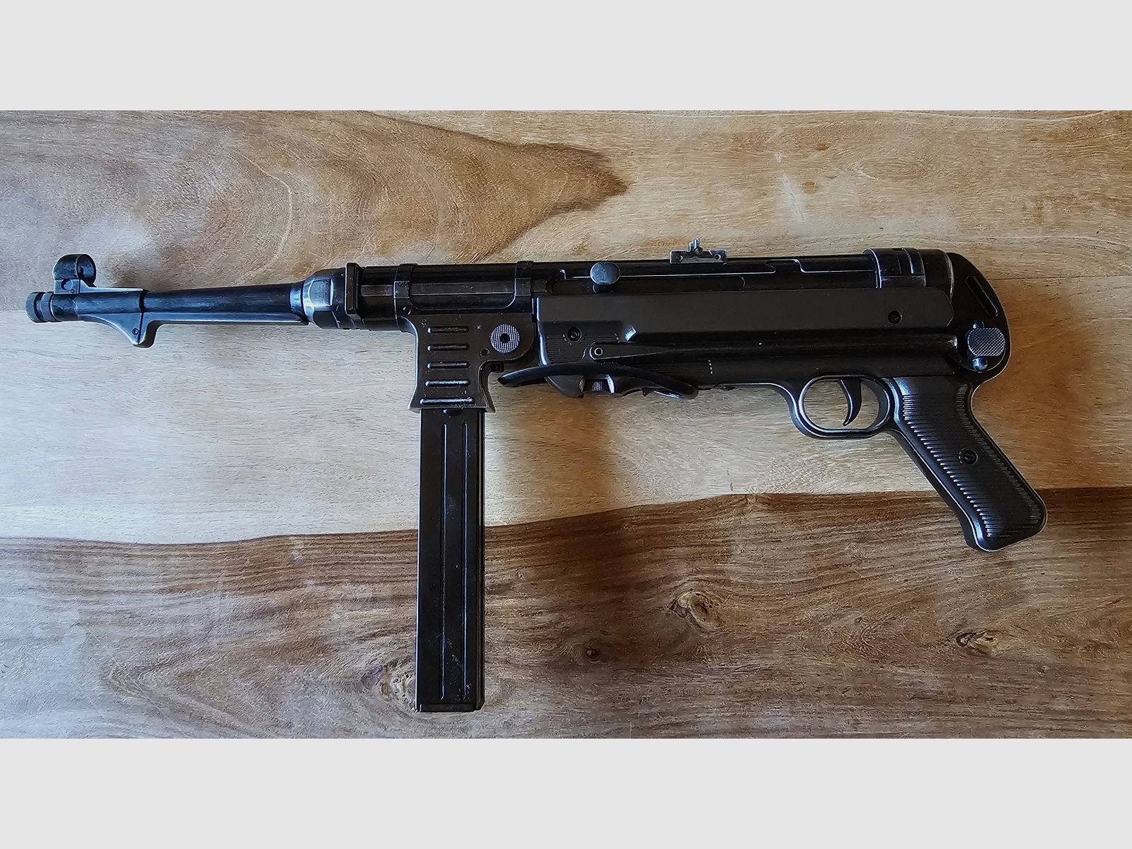 MP  40 German Legends CO2 Kal. 4,5 mm Stahl BB 