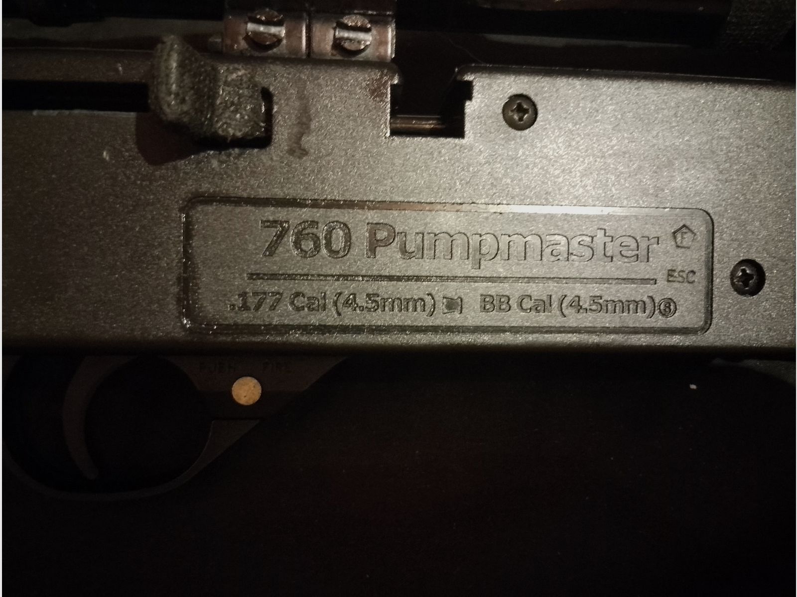 Crosmann Pumpmaster 760 air rifle 4.5mm .177 diabolo or steel BBs set 2 magazines scope 4x28 Nikko + scope covers