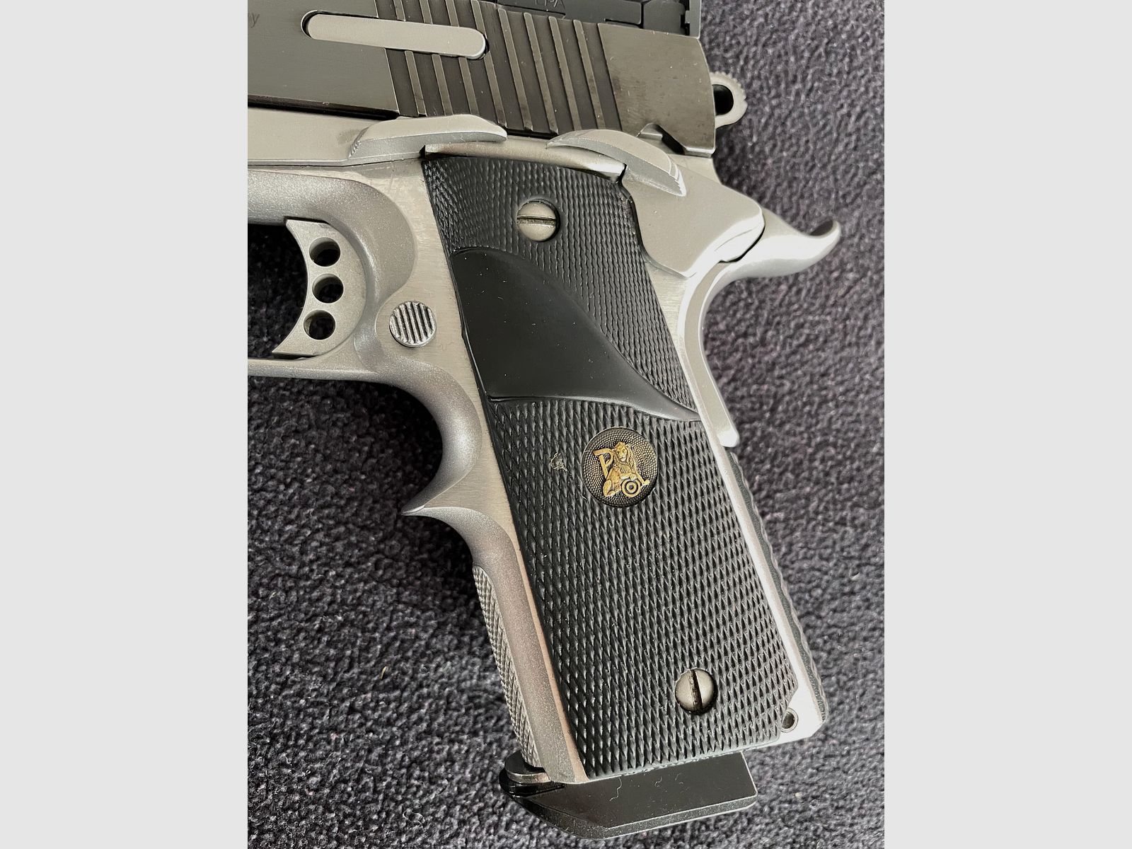 Peters Stahl .45 wie Colt 1911