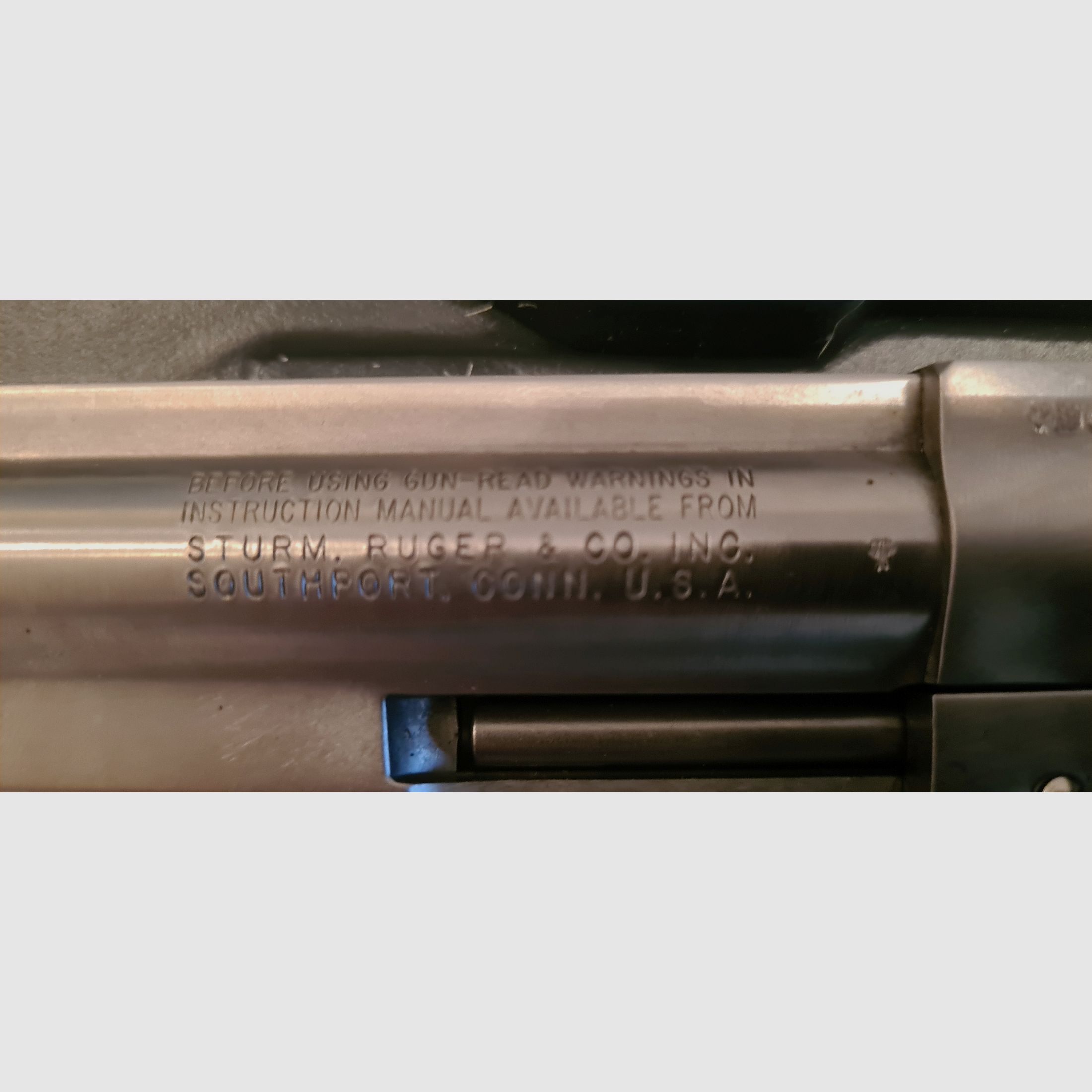 Ruger GP100 .357 Mag. stainless 6 Zoll, Modell 161, Sonderedition von Frankonia mit goldfarbenem Hahn und Abzug aus 2005