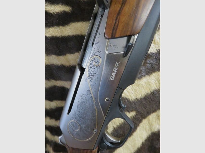 BROWNING Bar 4X Ultimate Repetierbüchse Holz der Klasse 4 Kal.300wm Lauf 61 cm – Waffenkoffer, Bild 4 von 9