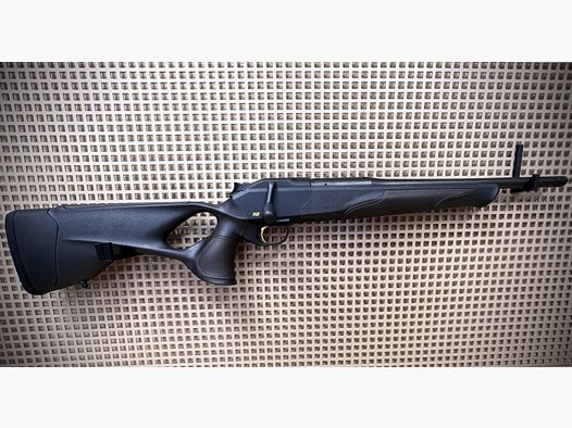 BLASER R8 ULTIMATE LEDER / .308Win/ LL 42cm / M15X1 / Goldener Abzug / Match-Kammergriff