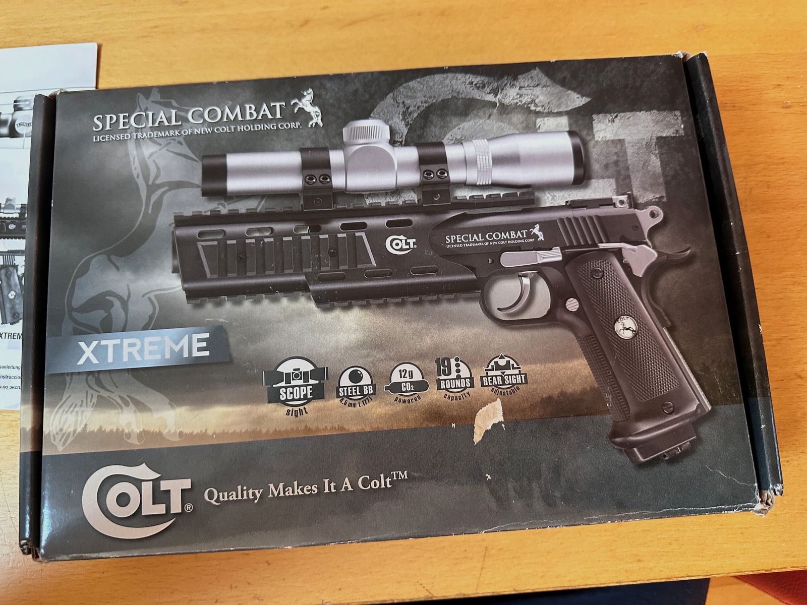 Colt Special Combat Xtreme (réplica de CO2 con marcas originales “Colt”)