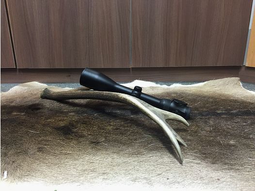 Swarovski Z6i 2,5-15x56 PHD SR, mit Schiene