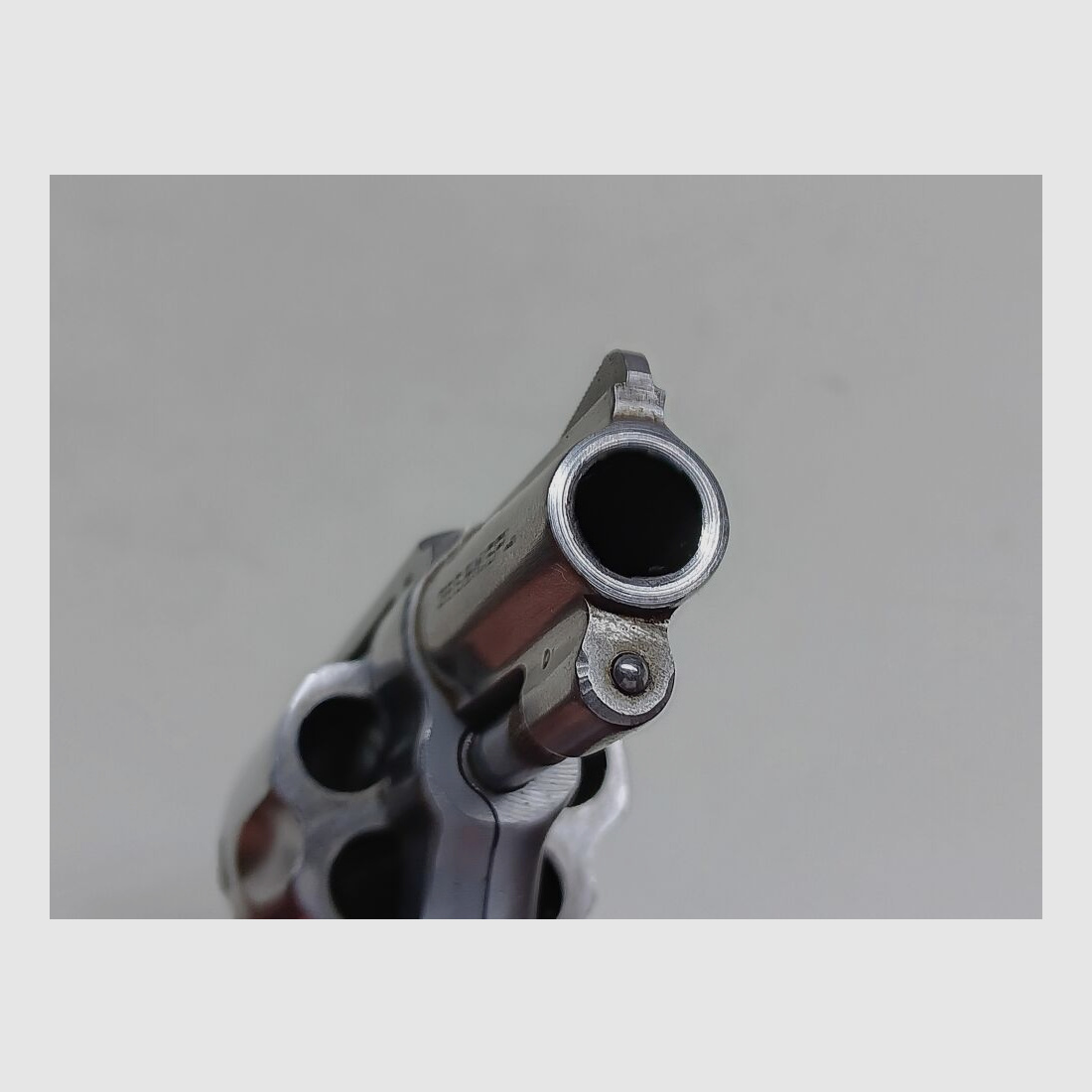 Smith & Wesson - Springfield Mod. 60