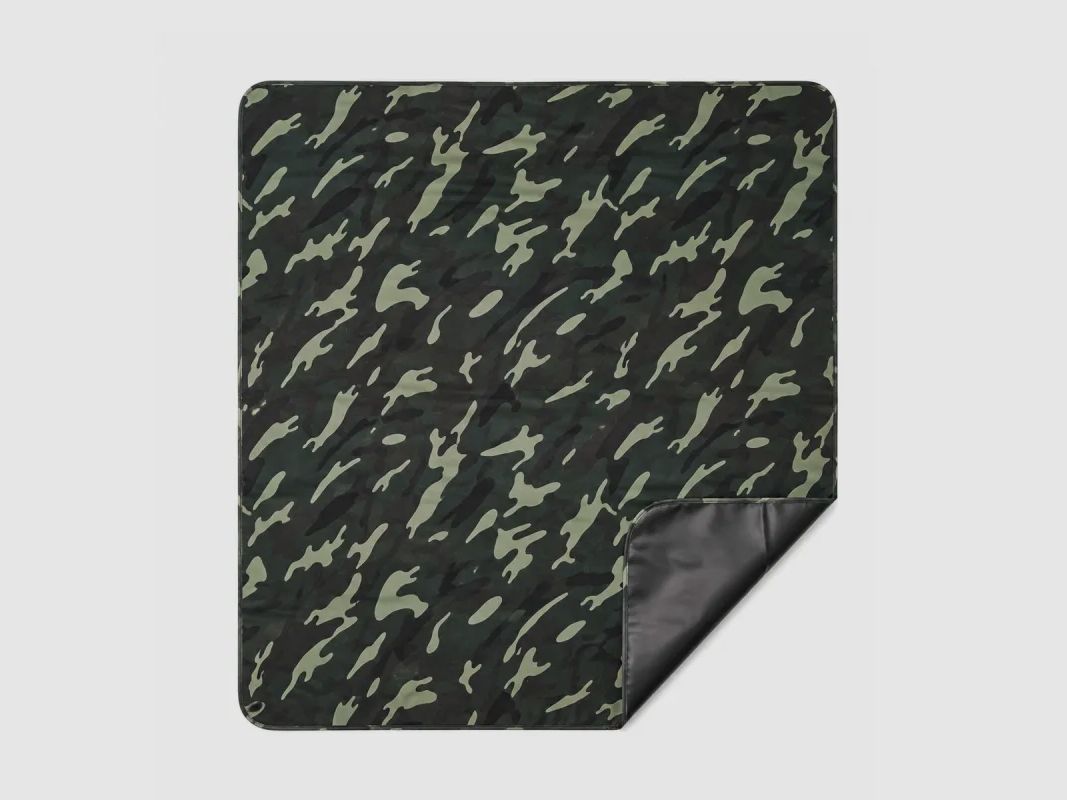 Wasserdichte Camouflage-Schutzplane 135x150 cm - Robuste Hülle für Jagd, Picknick und Fahrzeug, Bild 1 von 4