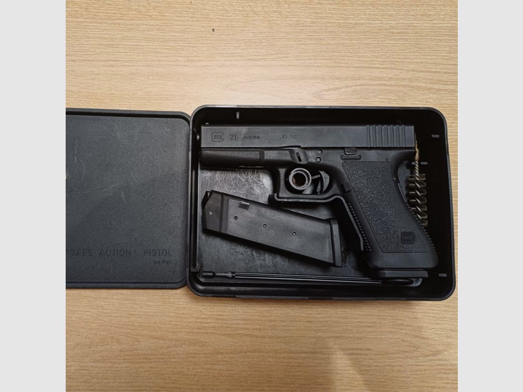 Glock Pistole 21 Kal. 45Auto | Gebrauchtwaffe, Bild 4 von 4