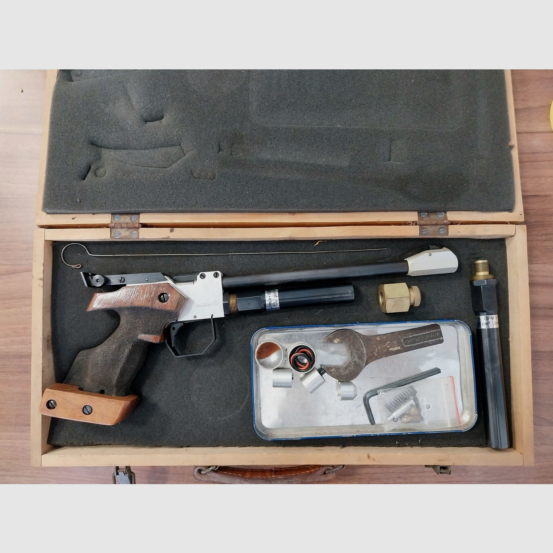 FEG GPM-D02 Match-Luftpistole Kal. 4,5 mm CO₂ – Komplettset