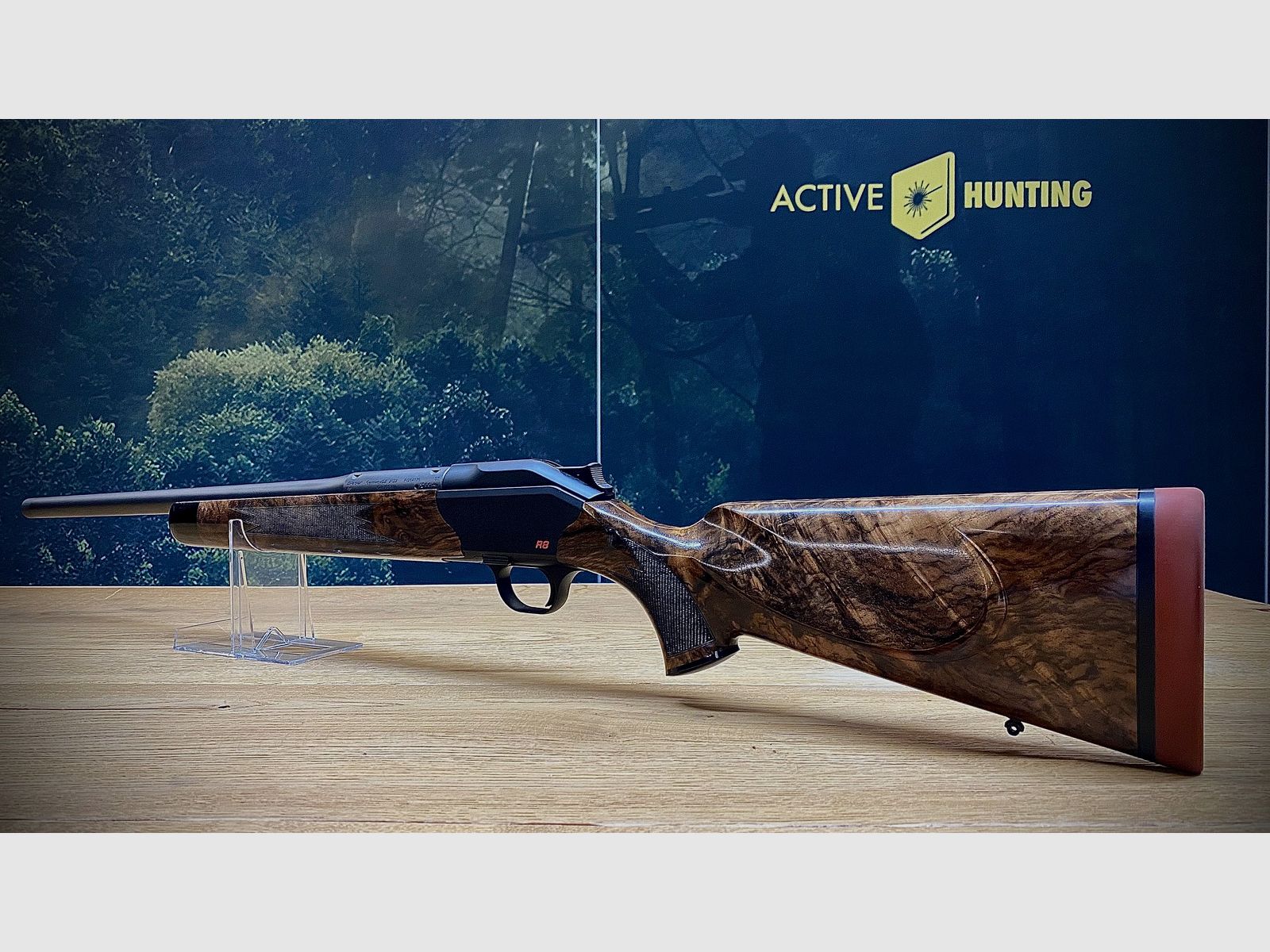 Blaser R8 mit Safari-Schaft / 52cm SW Lauf .308 / Holzklasse 7 / Rote Schaftkappe / Finanzierung möglich!