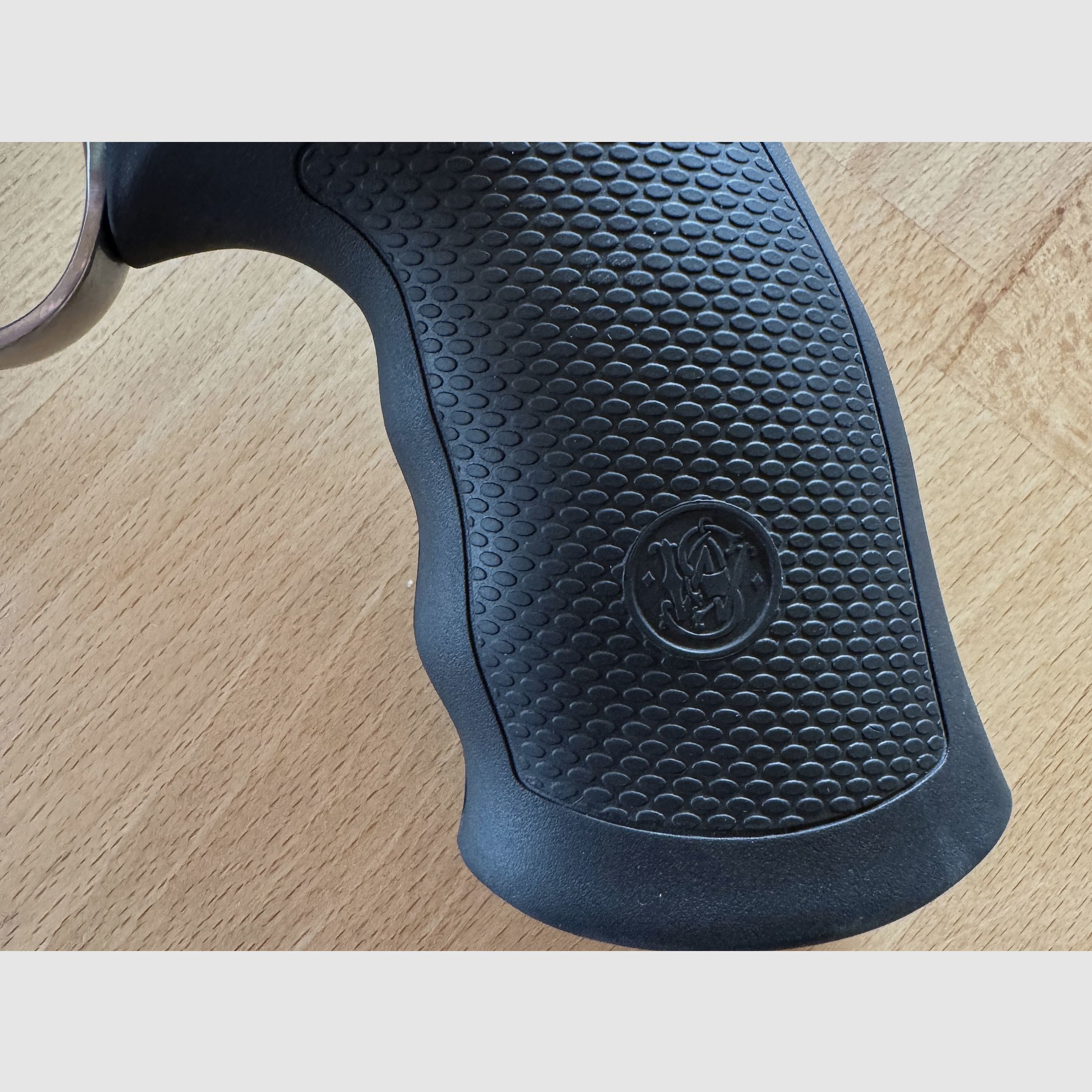Smith & Wesson 629 Classic, cañón de 5". Muy poco usado