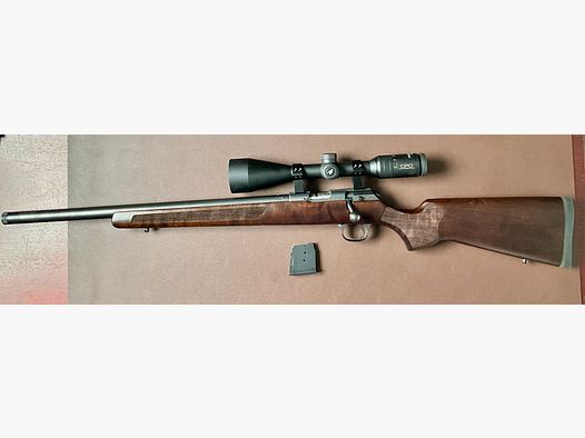 CZ 475 Varmint LH links 17hmr + 22lfb 