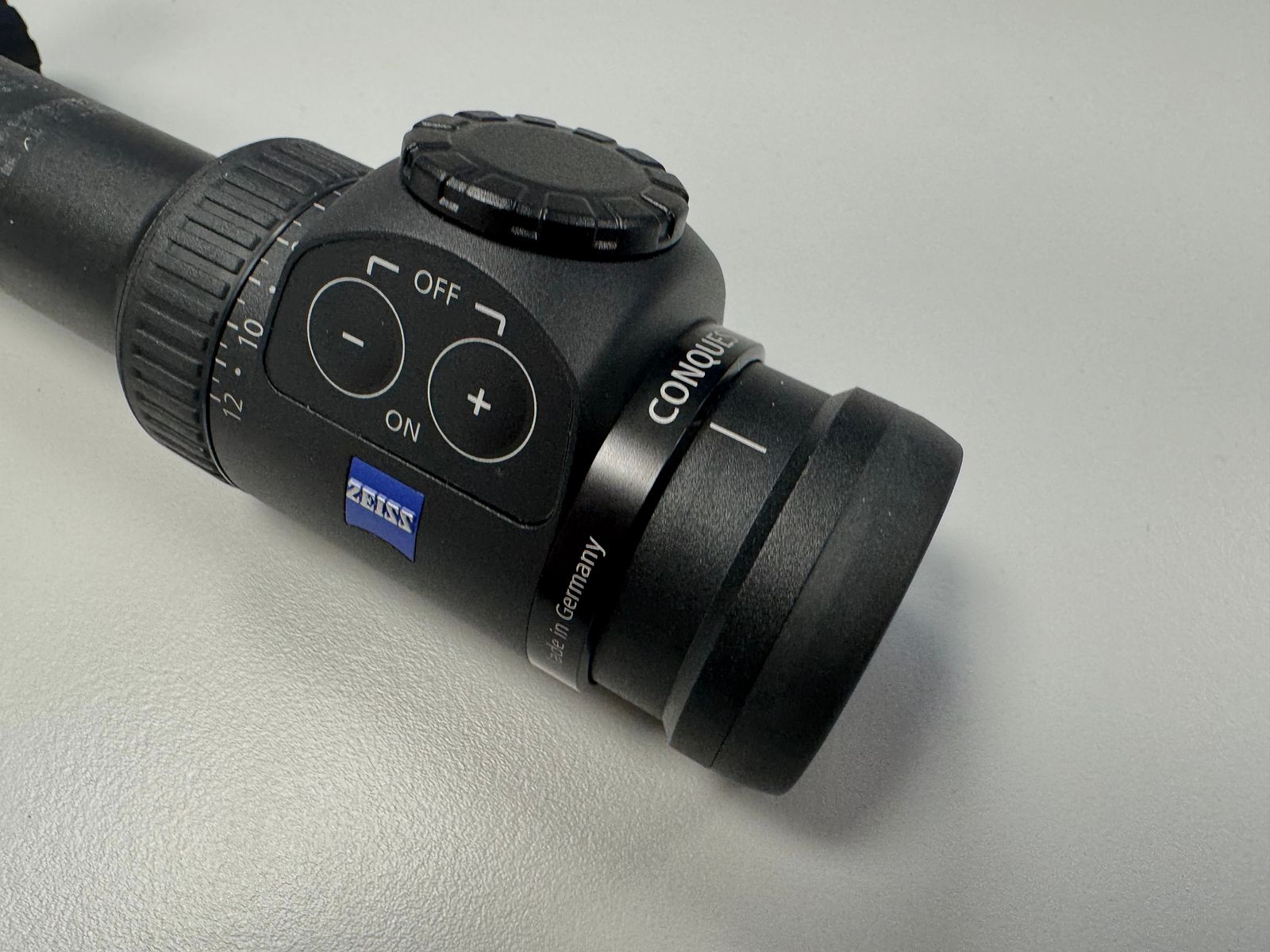 Zeiss richtkijker met montage Conquest DL 3-12 x 50