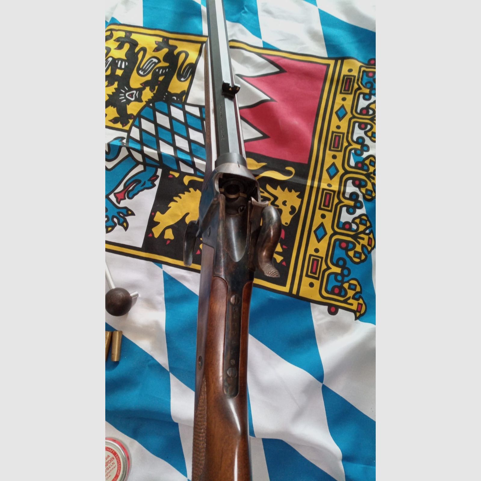 Fucile a retrocarica a percussione Pedersoli Sharps Mod. 1859 Sniper 30" Cal.45/70 Perc. Lunghezza: ca. 118cm Lunghezza della canna: ca. 74,5cm, Peso: ca. 4,5kg