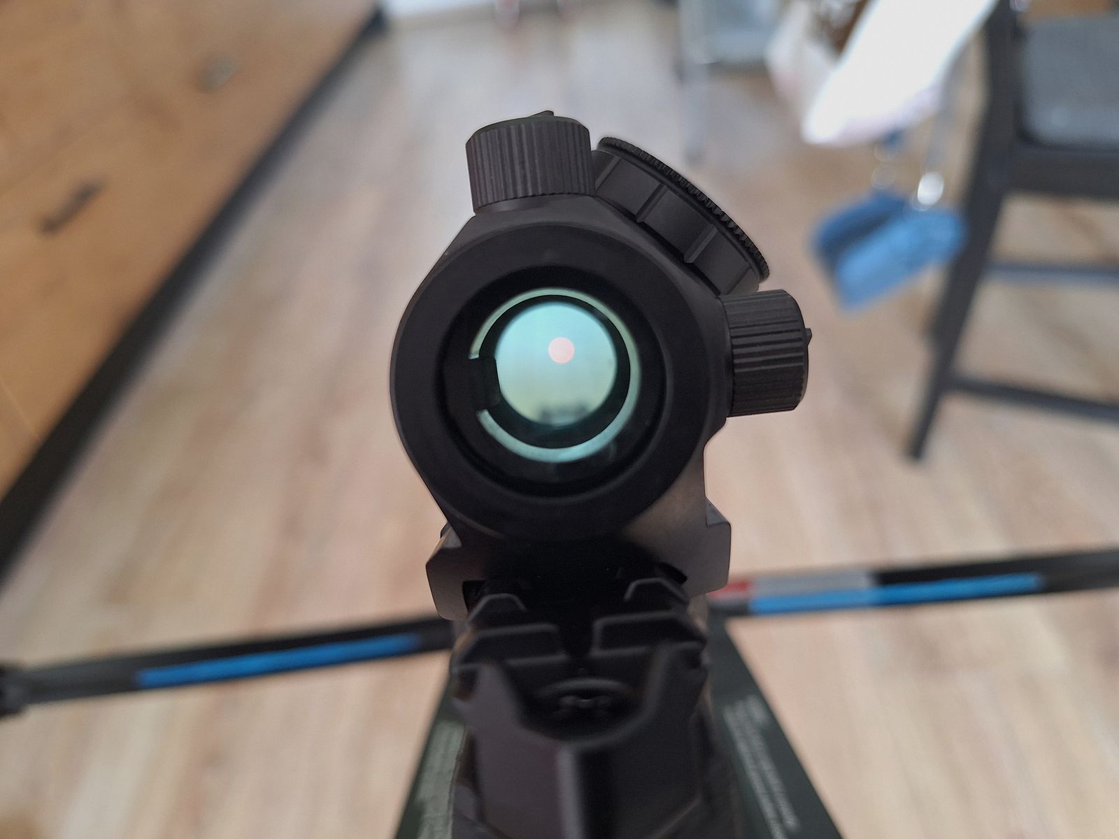 EK Archery REVO 7 Armbrust mit viel Zubehör
